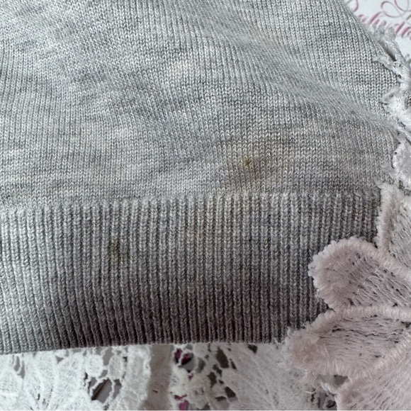 Chelsea 28 top cashmere lace floral white detail grey soft long sleeve sweater - Picture 13 of 13